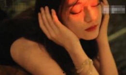 网友爆料黑玫瑰视频,网友热议背后的真相揭秘